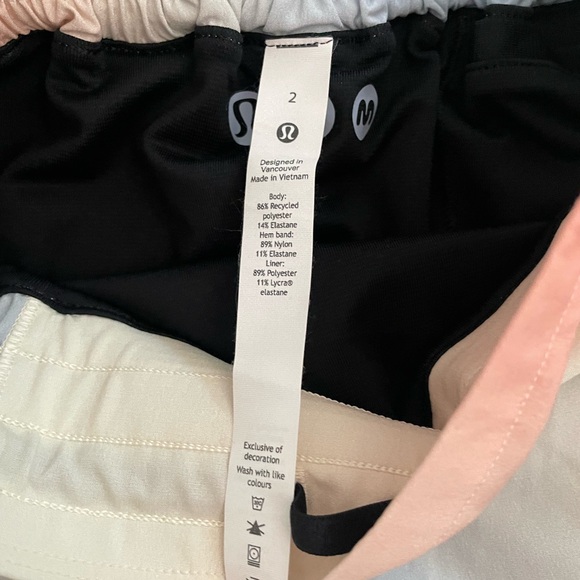 lululemon x Madhappy Set - 4” Ombré Hottie Hot Short & All Yours Crop Tank - Picture 4 of 7